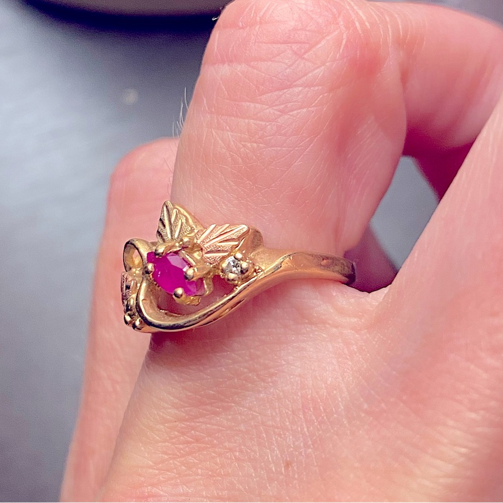 Black hills gold, Ruby and diamond ring- size 6